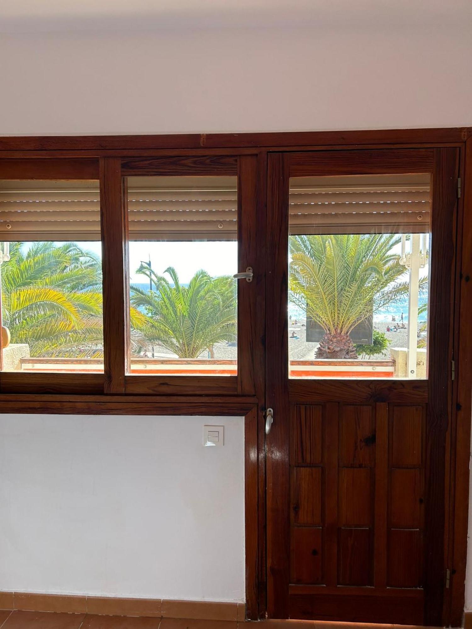 Prime Beachfront Location, Free Parking, Steps To The Sand 로스크리스티아노스 외부 사진
